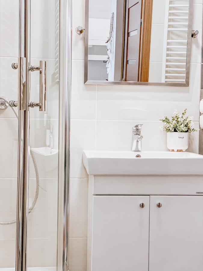 Apartamenty Flat White Ruczajowa Zielona Gora  Bagian luar foto
