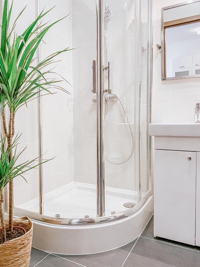Apartamenty Flat White Ruczajowa Zielona Gora  Bagian luar foto
